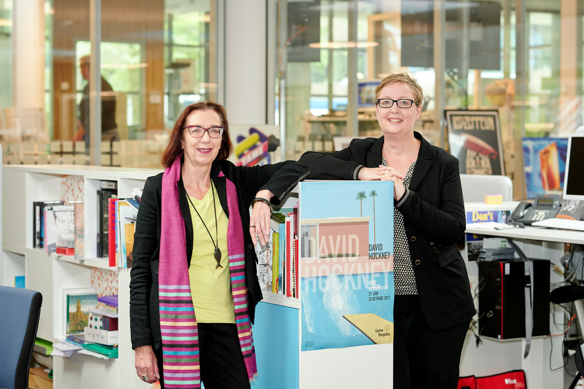 Die leitenden Damen der "Kulturzeit" Dr. Monika Sandhack und Anja Fix © 3sat/Josh Schlasius Die leitenden Damen der "Kulturzeit" Dr. Monika Sandhack und Anja Fix © 3sat/Josh Schlasius