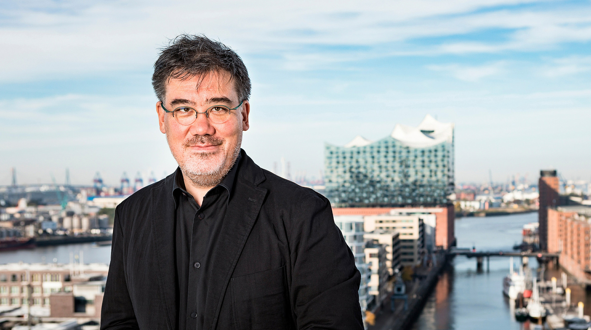 Alan Gilbert - Chefdirigent NDR Elbphilharmonie Orchester © ZDF/NDR/Peter Hundert
Alan Gilbert - Chefdirigent NDR Elbphilharmonie Orchester © ZDF/NDR/Peter Hundert