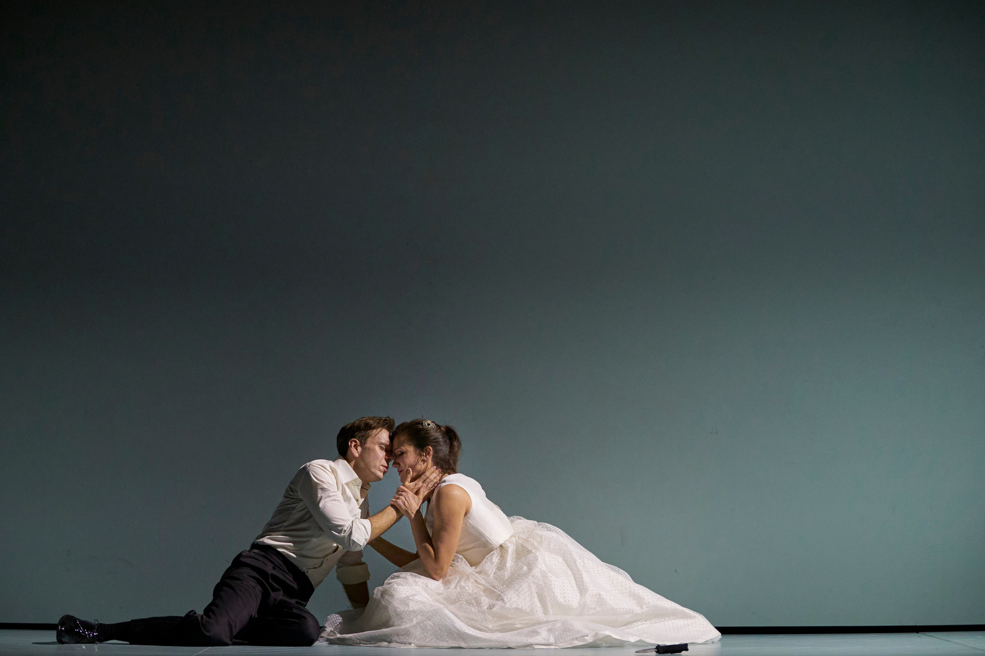 Roméo (Benjamin Bernheim), Juliette (Julie Fuchs) © ZDF/SRF, Herwig Prammer