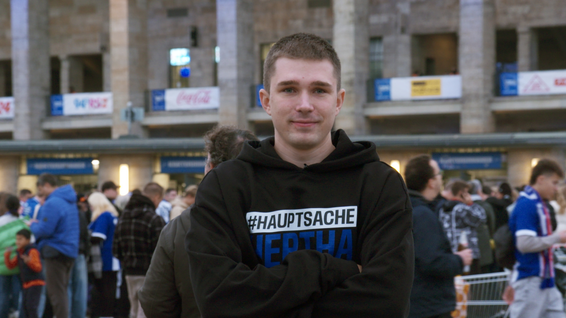 Hauptsache Hertha: Stepan Timoshin während der Kampagne für seine Kandidatur für das Amt des Vereinspräsidenten bei Hertha BSC.
© ZDF und Florian Giefer. Hauptsache Hertha: Stepan Timoshin während der Kampagne für seine Kandidatur für das Amt des Vereinspräsidenten bei Hertha BSC.
© ZDF und Florian Giefer.