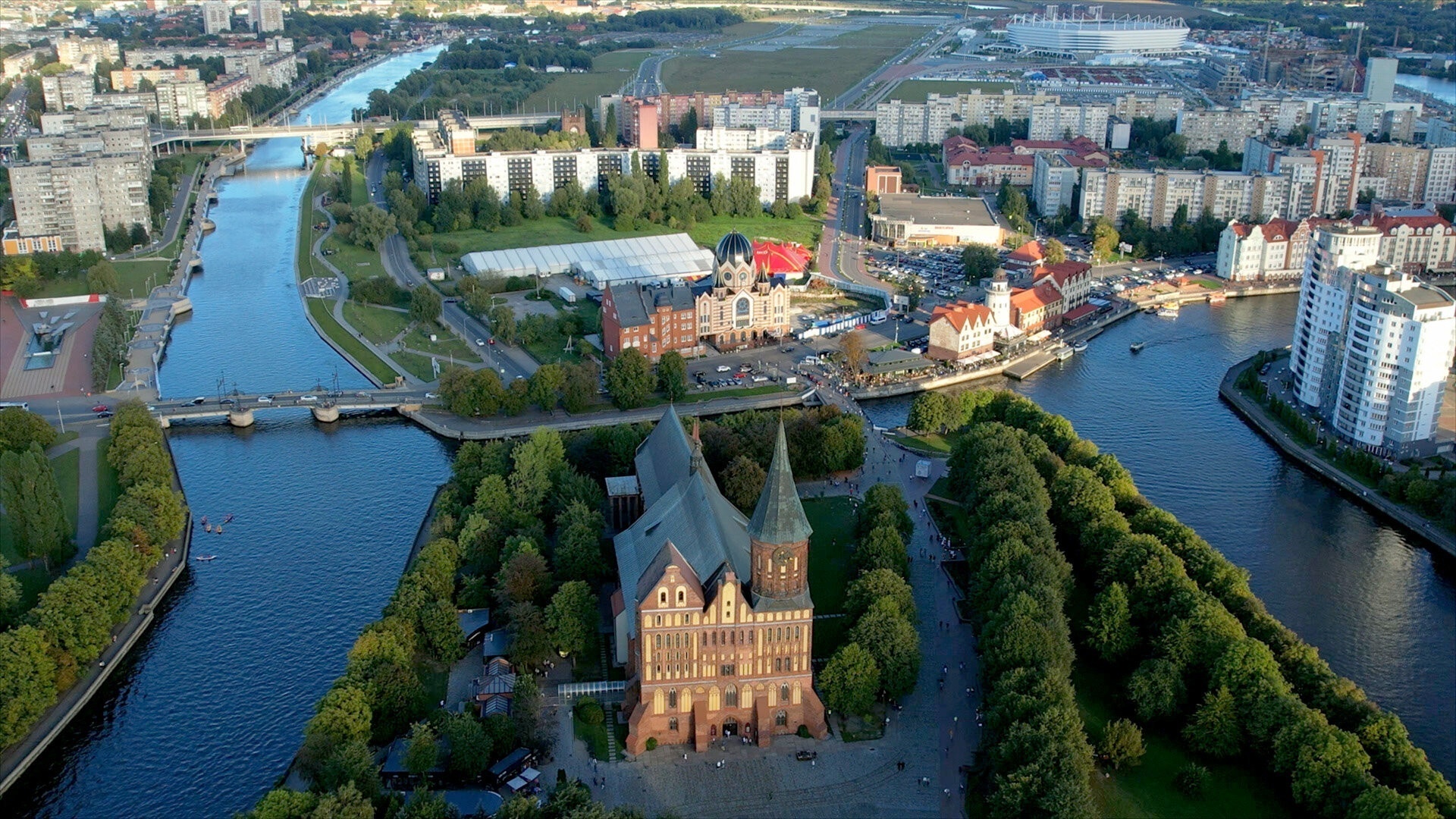 Kathedrale und Synagoge in Kaliningrad / Copyright. ZDF/ORF/Clever Contents