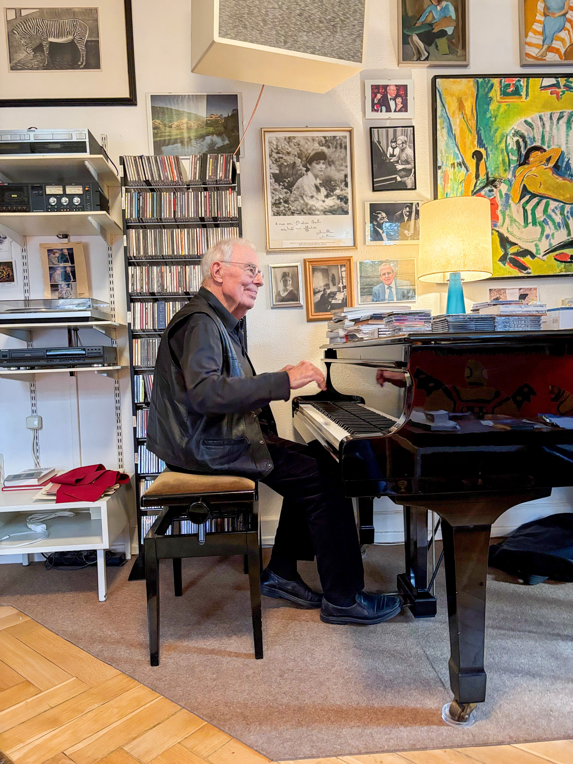 Schlagerkomponist Christian Bruhn.
© ZDF und ORF. Schlagerkomponist Christian Bruhn.
© ZDF und ORF.