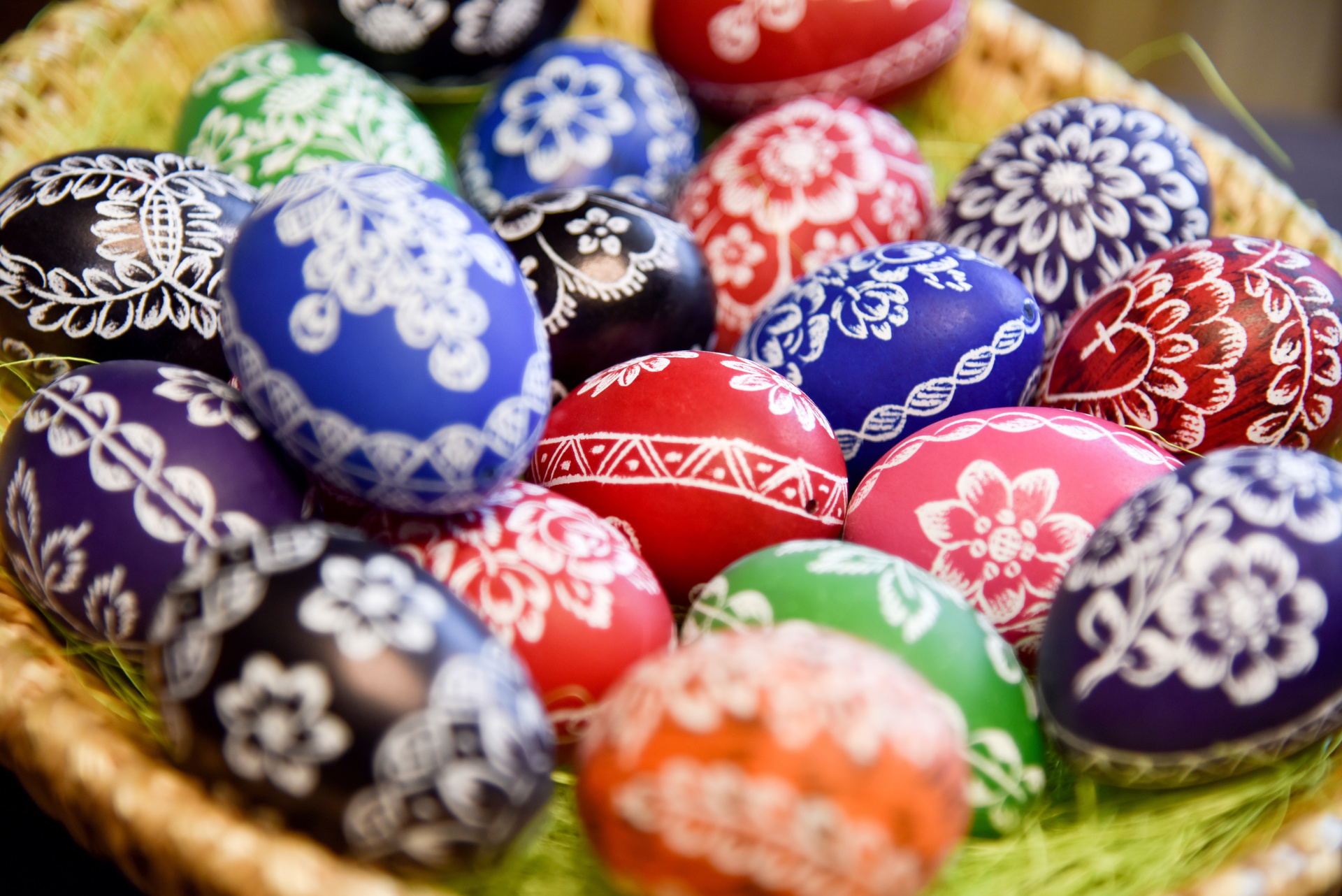 Gekratzte Ostereier Stinatz / 
© ZDF/ORF/Produktion West/Anita Lackenberger