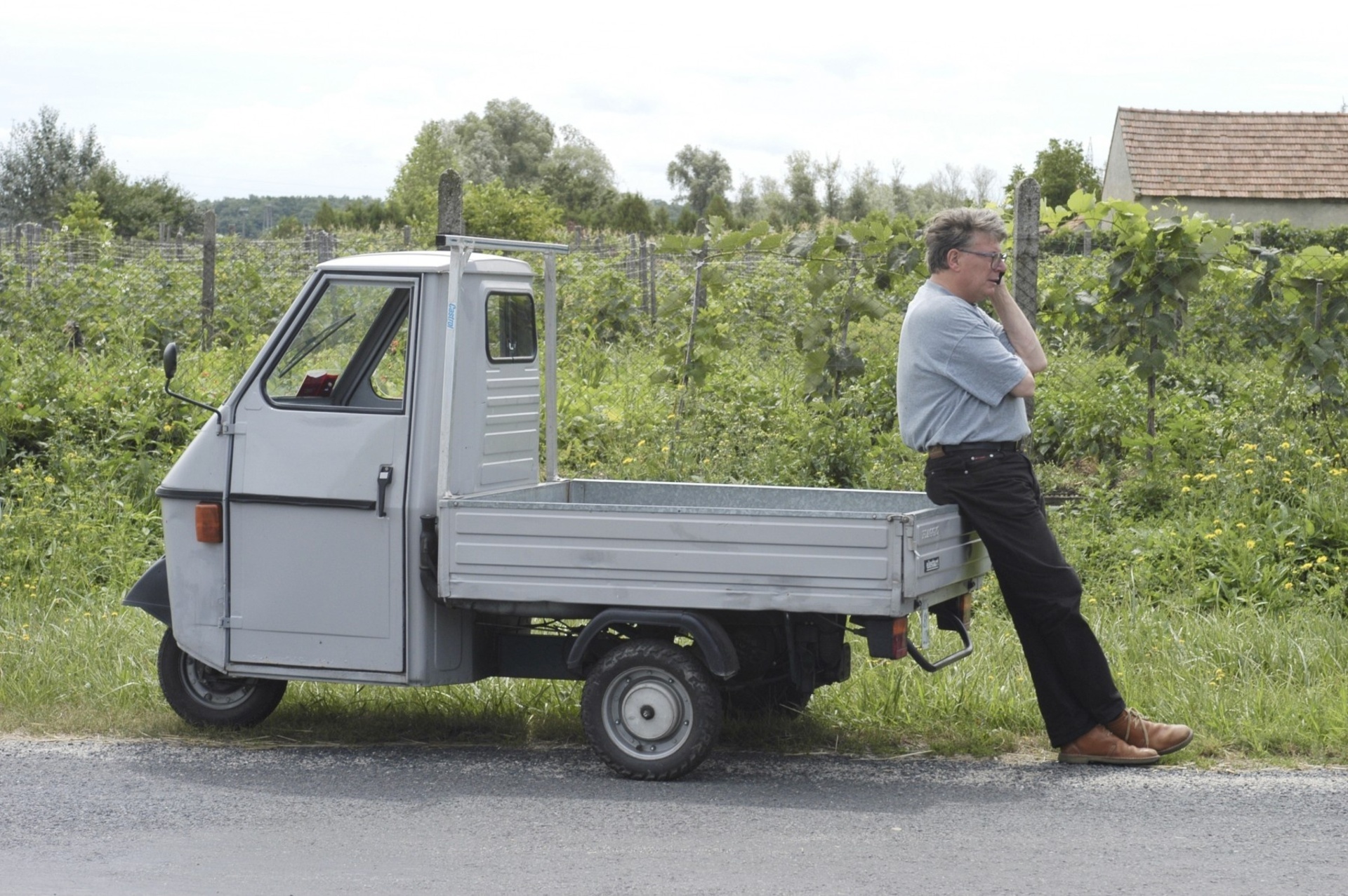 Roman Signer
© ZDF und SRF, Signer Film. Roman Signer
© ZDF und SRF, Signer Film.