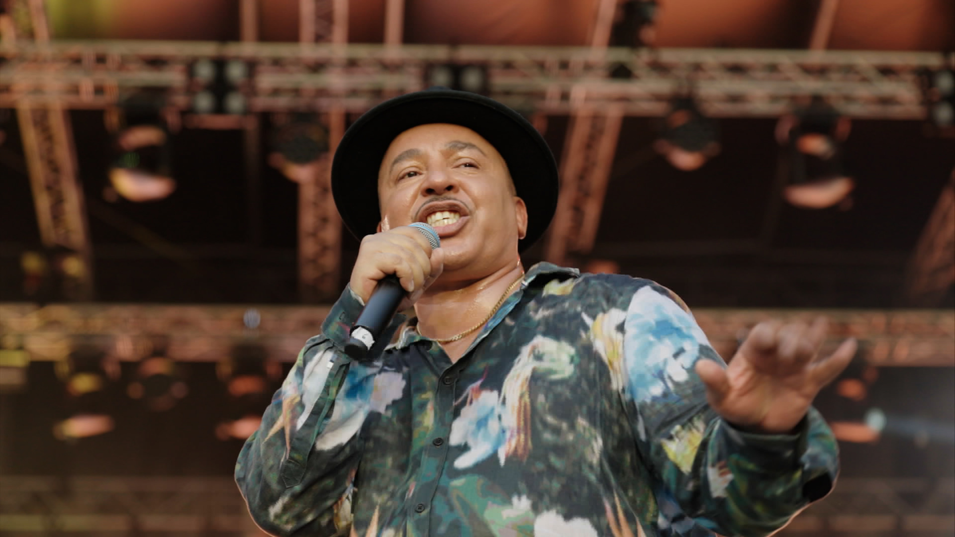 Lou Bega erinnert sich an seinen kometenhaften Aufstieg mit "Mambo No.5.

© ZDF und Christian Dransfeld, Henning Goll.